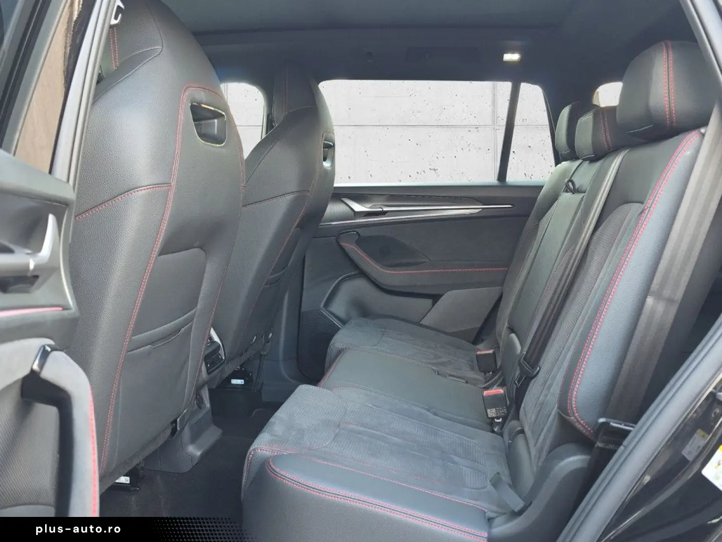 SKODA Kodiaq 2.0 TSI RS 4x4 HUD AHK 360  7-SEATS PANO