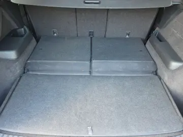 SKODA Kodiaq 2.0 TSI RS 4x4 HUD AHK 360  7-SEATS PANO