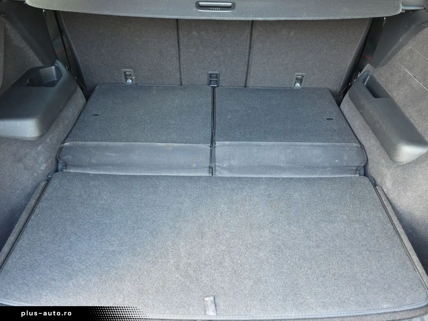 SKODA Kodiaq 2.0 TSI RS 4x4 HUD AHK 360  7-SEATS PANO