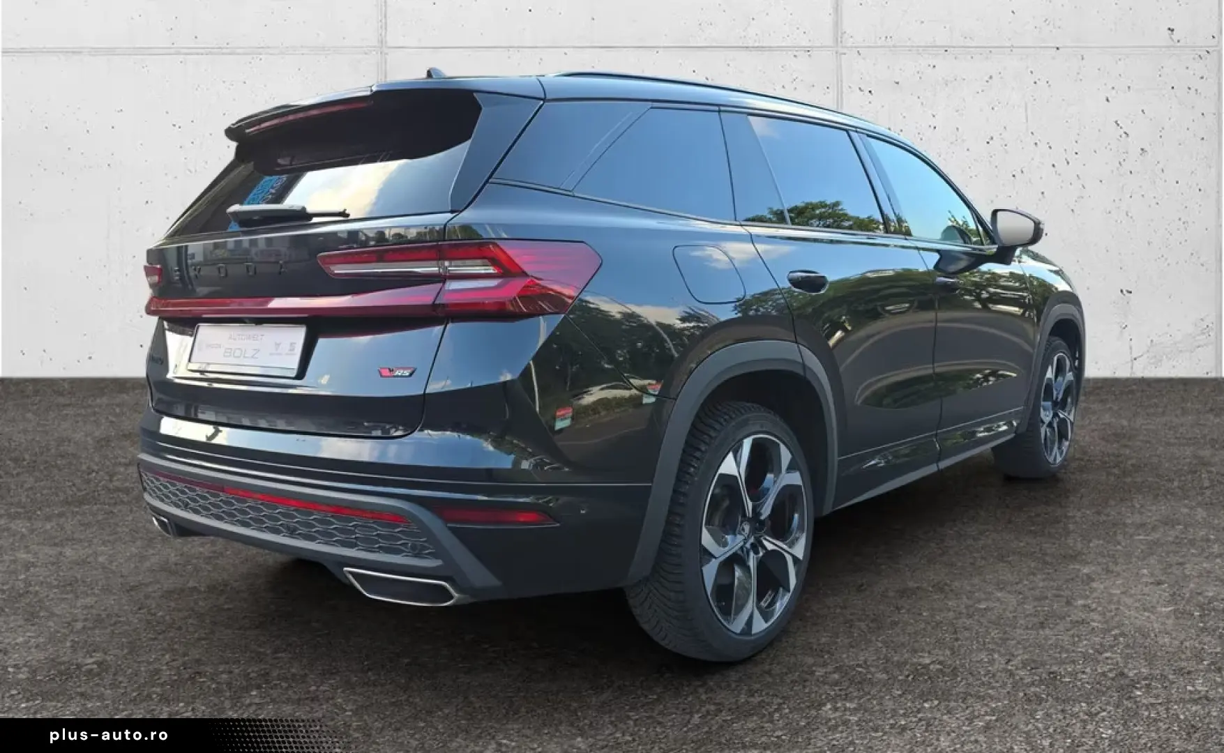 SKODA Kodiaq 2.0 TSI RS 4x4 HUD AHK 360  7-SEATS PANO