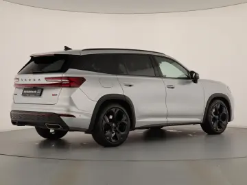 SKODA KODIAQ RS SILVER BLACK