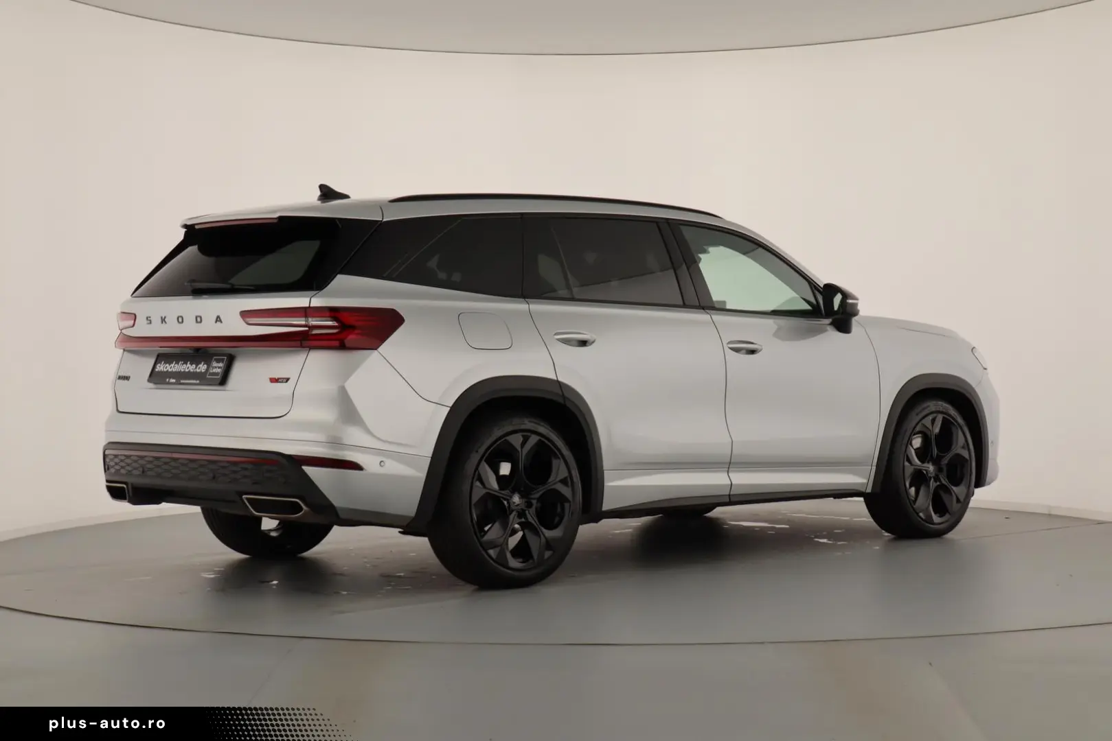 SKODA KODIAQ RS SILVER BLACK