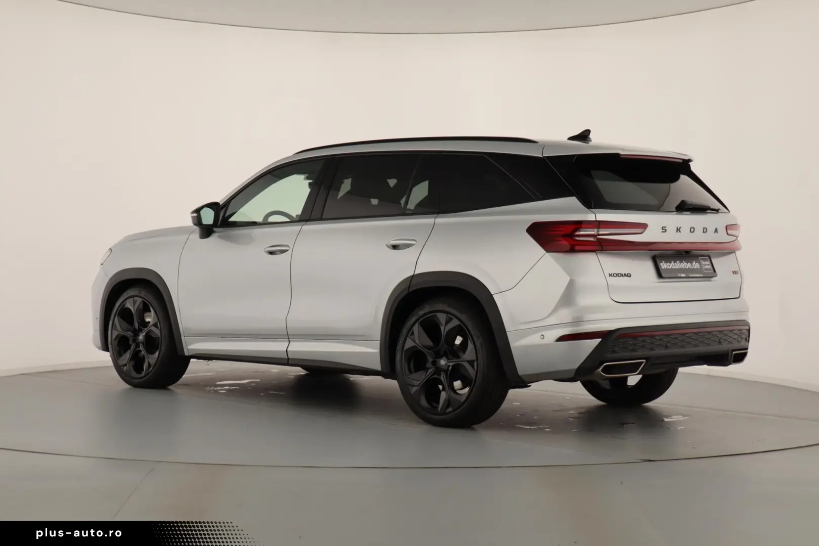 SKODA KODIAQ RS SILVER BLACK