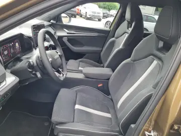 SKODA Kodiaq 2.0 TDI Sportline 4x4 DSG AHK MATRIX