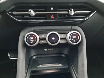 SKODA Kodiaq 2.0 TDI Sportline 4x4 DSG AHK MATRIX