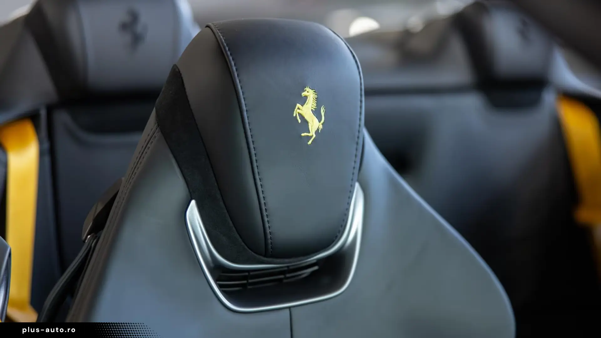 Ferrari Roma Spider AFS3 360  HIFI-Sound Daytona-Seats