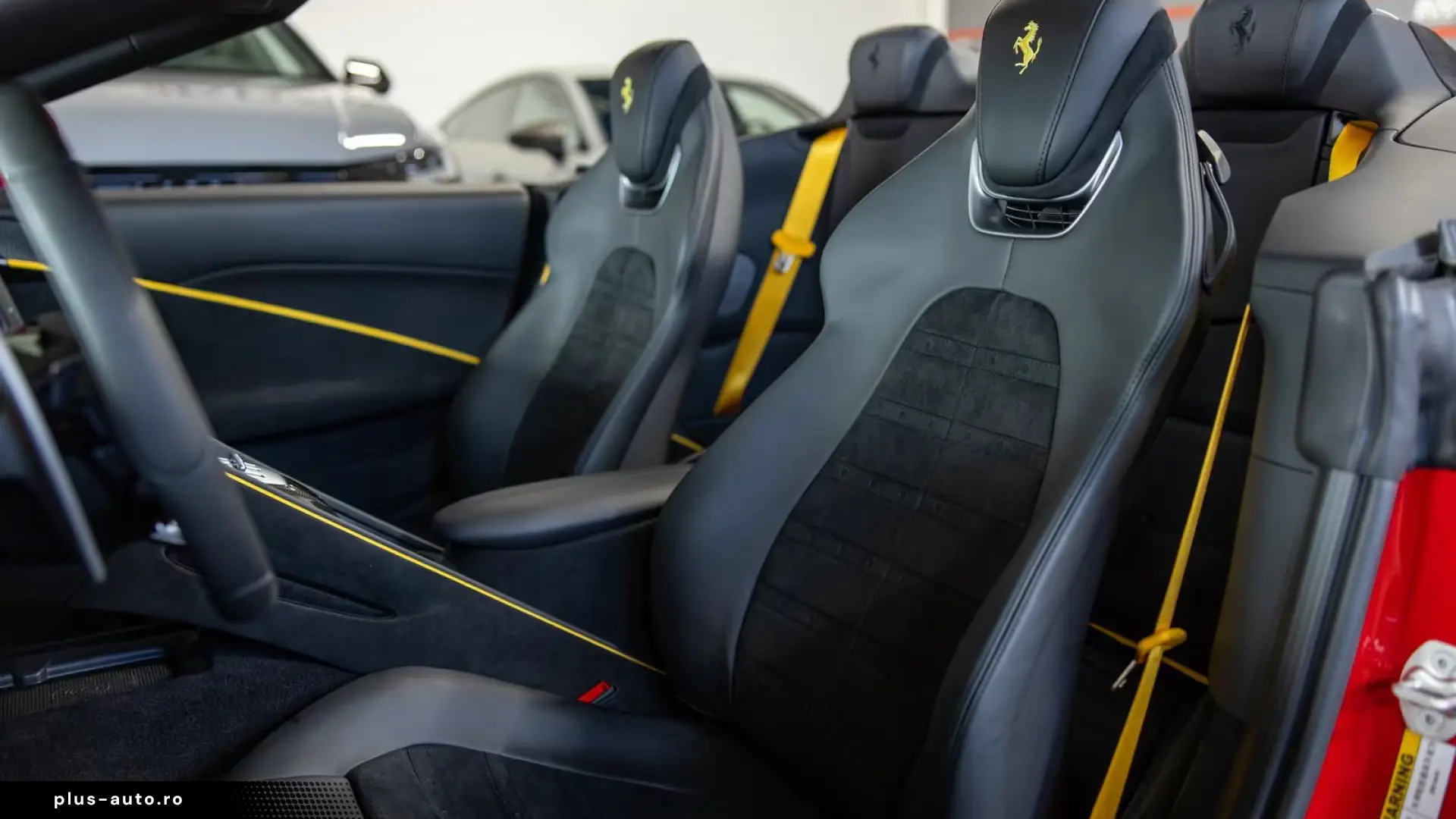 Ferrari Roma Spider AFS3 360  HIFI-Sound Daytona-Seats