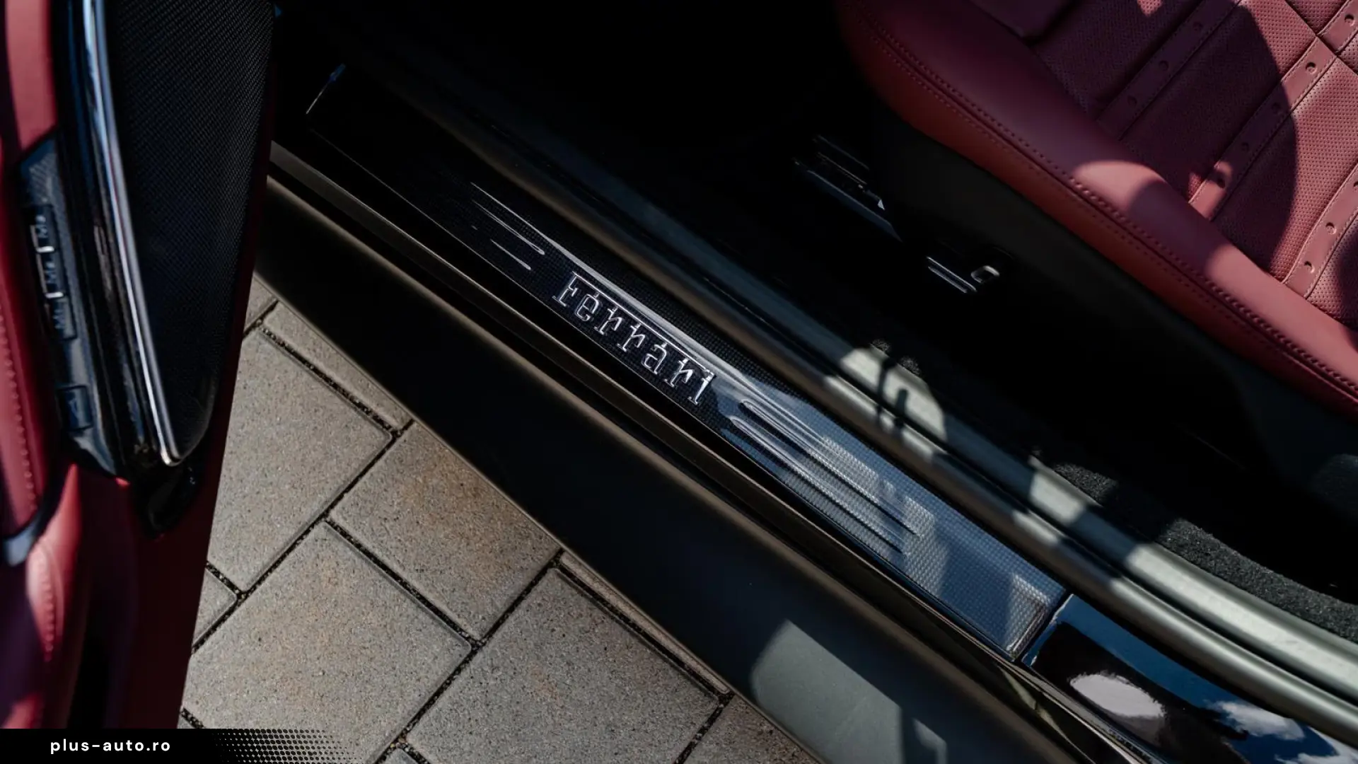 Ferrari Roma Spider   Atelier   LED   JBL   PassDisplay
