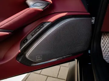 Ferrari Roma Spider   Atelier   LED   JBL   PassDisplay