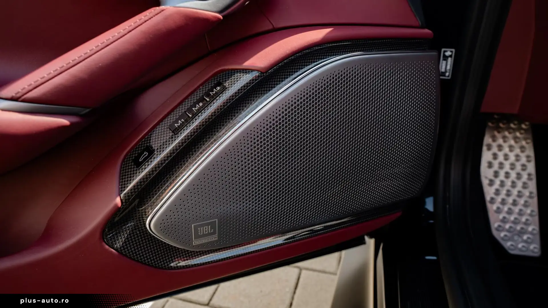 Ferrari Roma Spider   Atelier   LED   JBL   PassDisplay