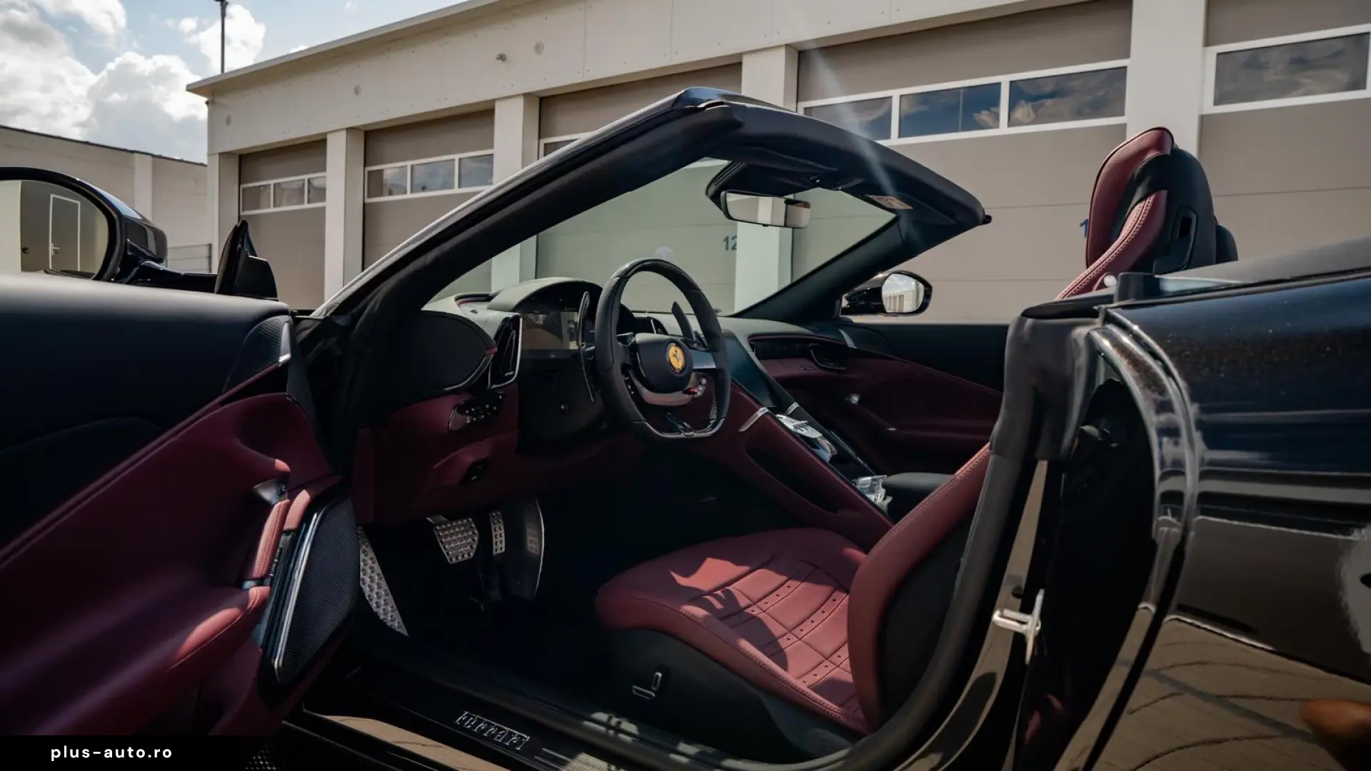 Ferrari Roma Spider   Atelier   LED   JBL   PassDisplay