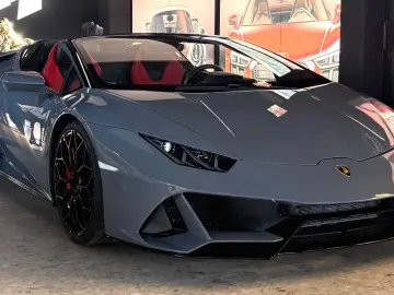 LAMBORGHINI Huracán EVO RWD Spyder
