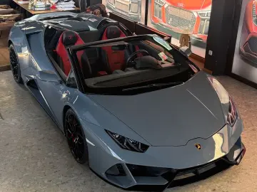LAMBORGHINI Huracán EVO RWD Spyder