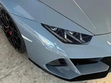 LAMBORGHINI Huracán EVO RWD Spyder