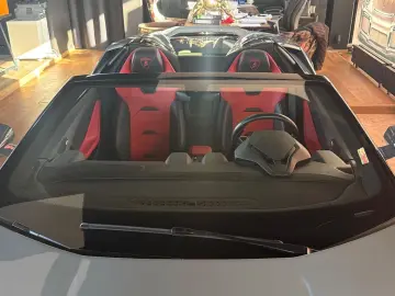 LAMBORGHINI Huracán EVO RWD Spyder