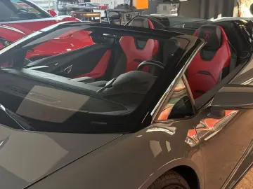 LAMBORGHINI Huracán EVO RWD Spyder