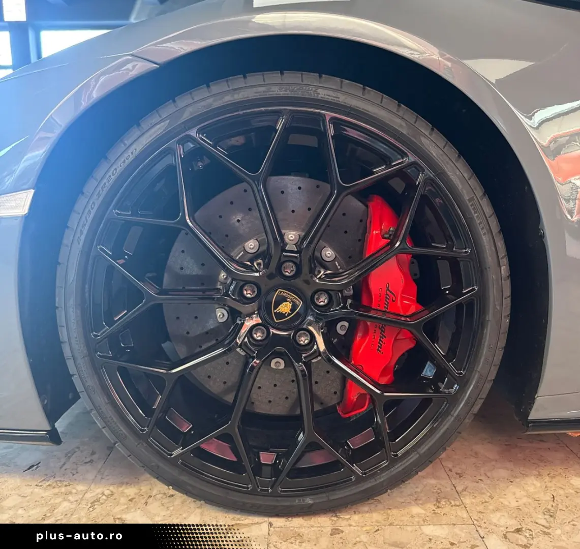 LAMBORGHINI Huracán EVO RWD Spyder