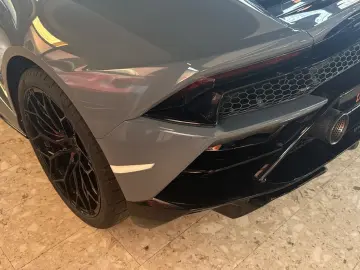 LAMBORGHINI Huracán EVO RWD Spyder