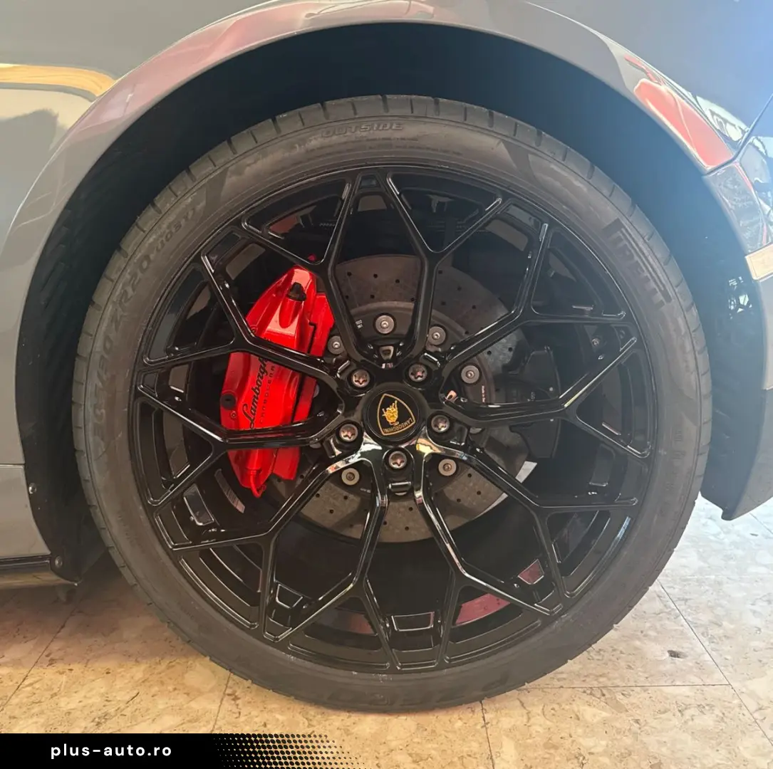 LAMBORGHINI Huracán EVO RWD Spyder
