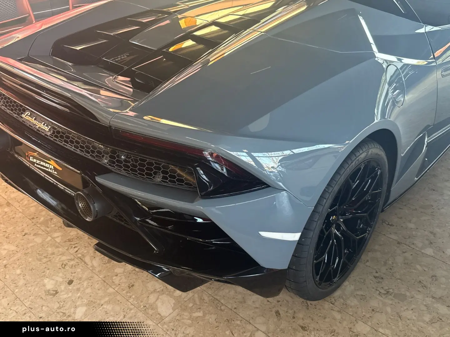 LAMBORGHINI Huracán EVO RWD Spyder