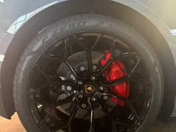 LAMBORGHINI Huracán EVO RWD Spyder