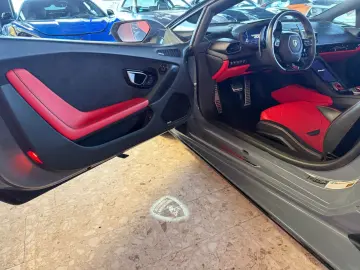 LAMBORGHINI Huracán EVO RWD Spyder