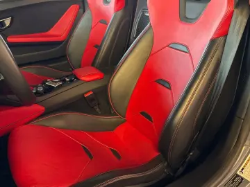 LAMBORGHINI Huracán EVO RWD Spyder