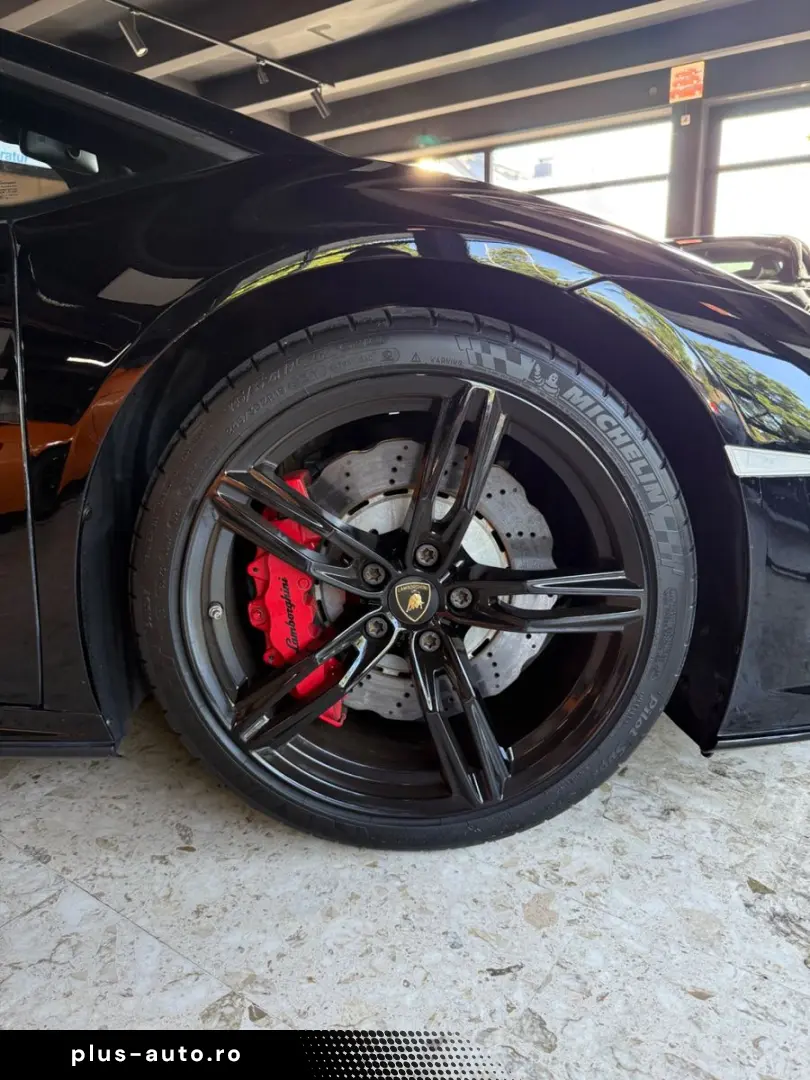 LAMBORGHINI Huracán EVO RWD Spyder   EMOTION PUR