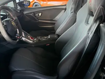 LAMBORGHINI Huracán EVO RWD Spyder   EMOTION PUR