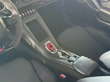 LAMBORGHINI Huracán EVO RWD Spyder   EMOTION PUR