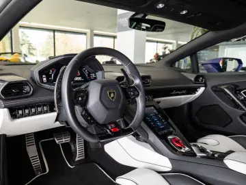 LAMBORGHINI Huracan EVO RWD PPF  Warranty 10 26