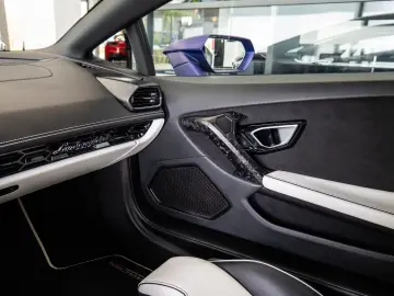 LAMBORGHINI Huracan EVO RWD PPF  Warranty 10 26