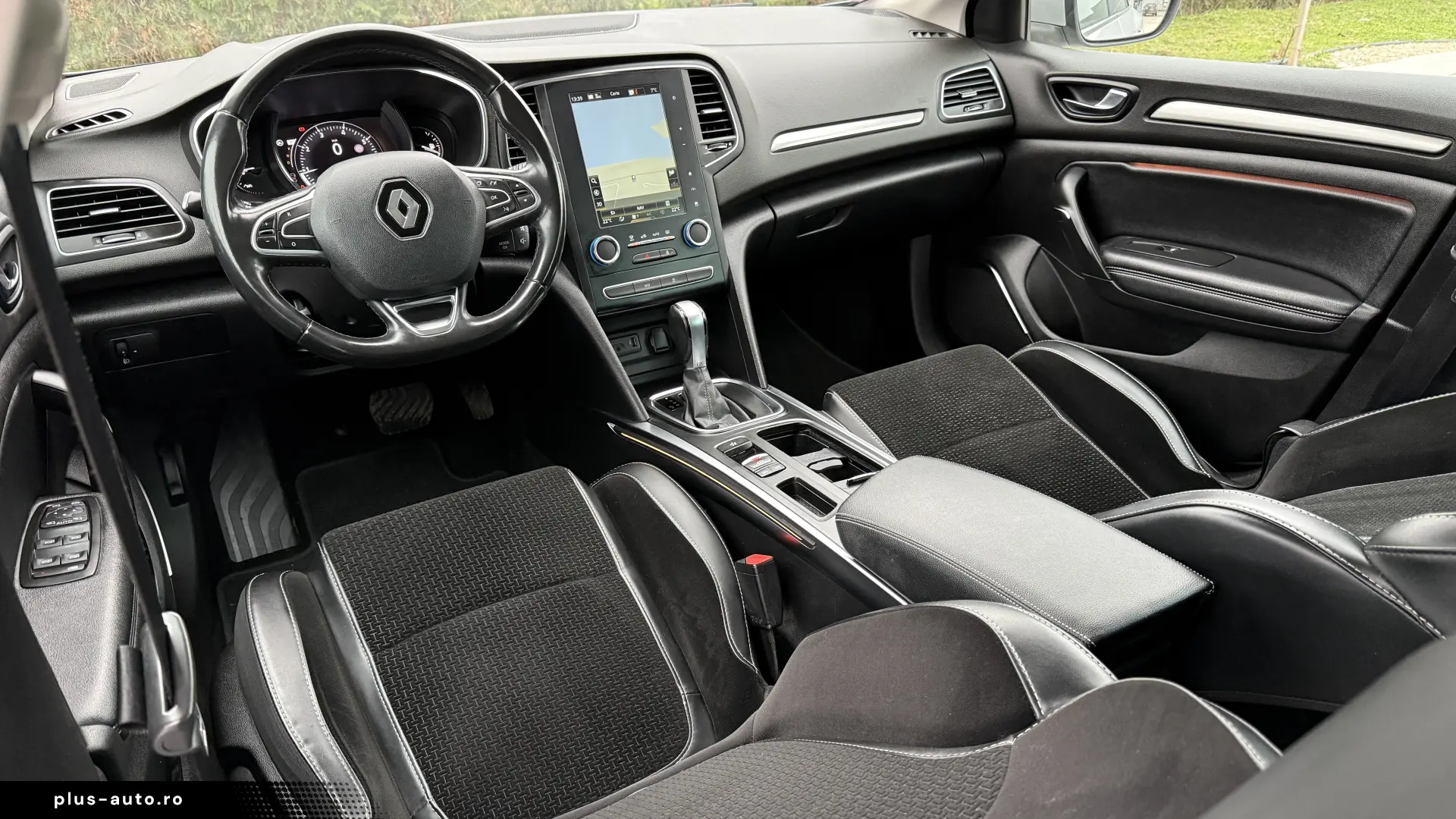 Renault Megane 1.32 Tce 140Cp IAutomat Intens