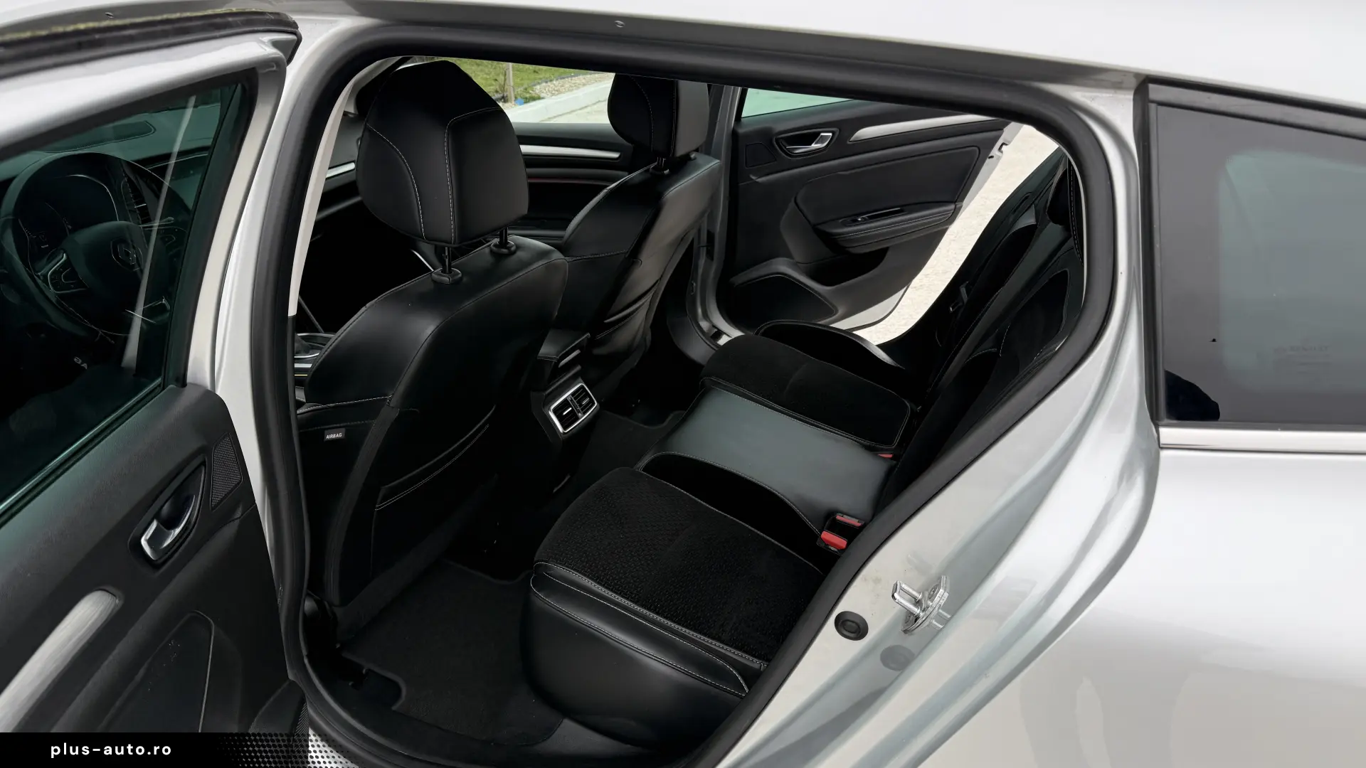 Renault Megane 1.32 Tce 140Cp IAutomat Intens