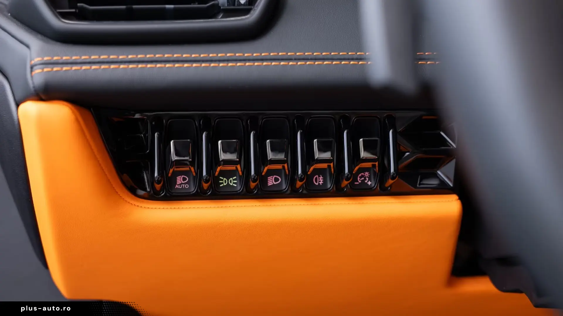 Lamborghini Huracán EVO Spyder Lift Viola Pasifae