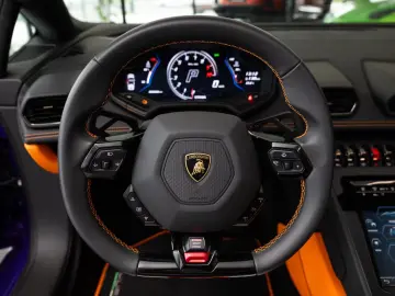 Lamborghini Huracán EVO Spyder Lift Viola Pasifae