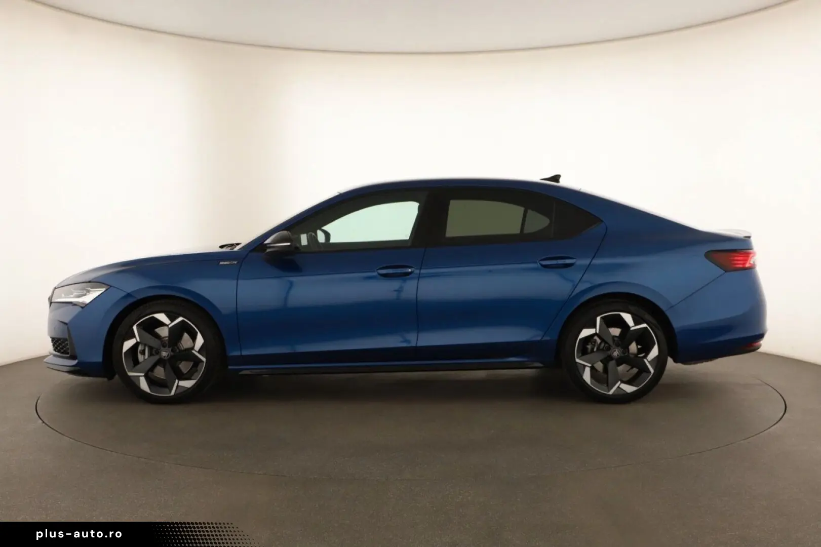 SKODA Superb 2.0 TSI 4X4 Sportline