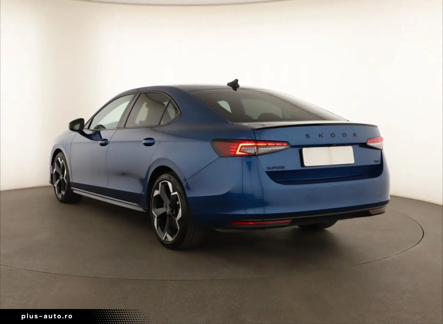 SKODA Superb 2.0 TSI 4X4 Sportline