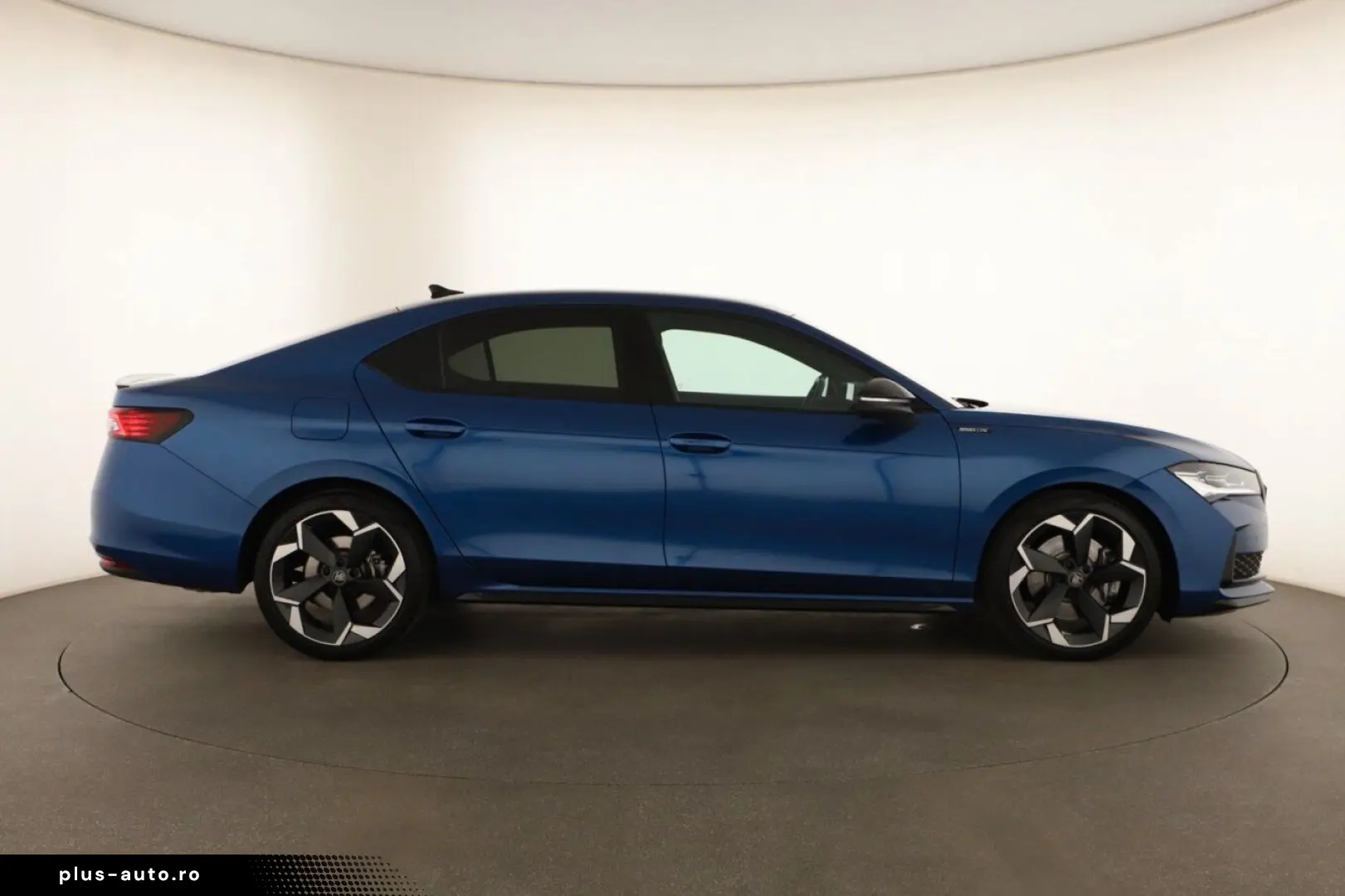 SKODA Superb 2.0 TSI 4X4 Sportline