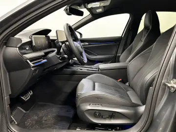 SKODA Superb 2.0 TSI DSG 4x4 HU DAB LED NAVI