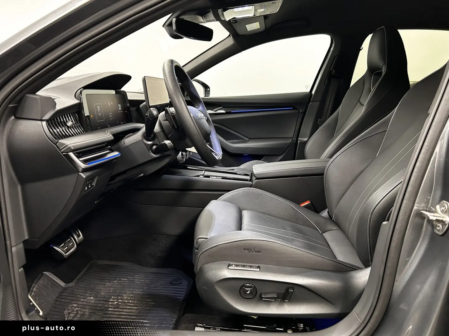 SKODA Superb 2.0 TSI DSG 4x4 HU DAB LED NAVI