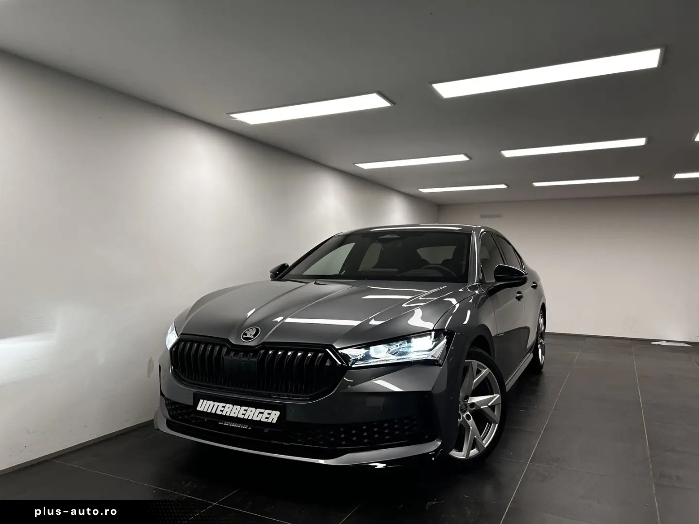 SKODA Superb 2.0 TSI DSG 4x4 HU DAB LED NAVI