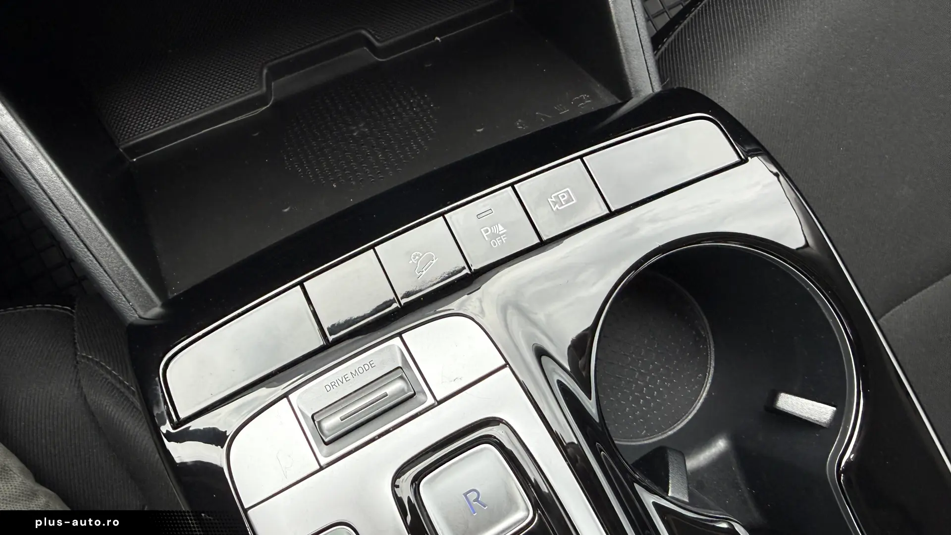 Hyundai Tucson 1.6 T-GDi Full Hybrid 230 CP