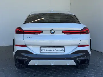 BMW X6 xDrive30dA M Sport Pro LiveCock.LED.AHK.Stand