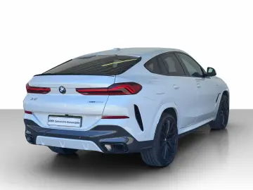 BMW X6 xDrive30dA M Sport Pro LiveCock.LED.AHK.Stand