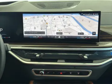 BMW X6 xDrive30dA M Sport Pro LiveCock.LED.AHK.Stand