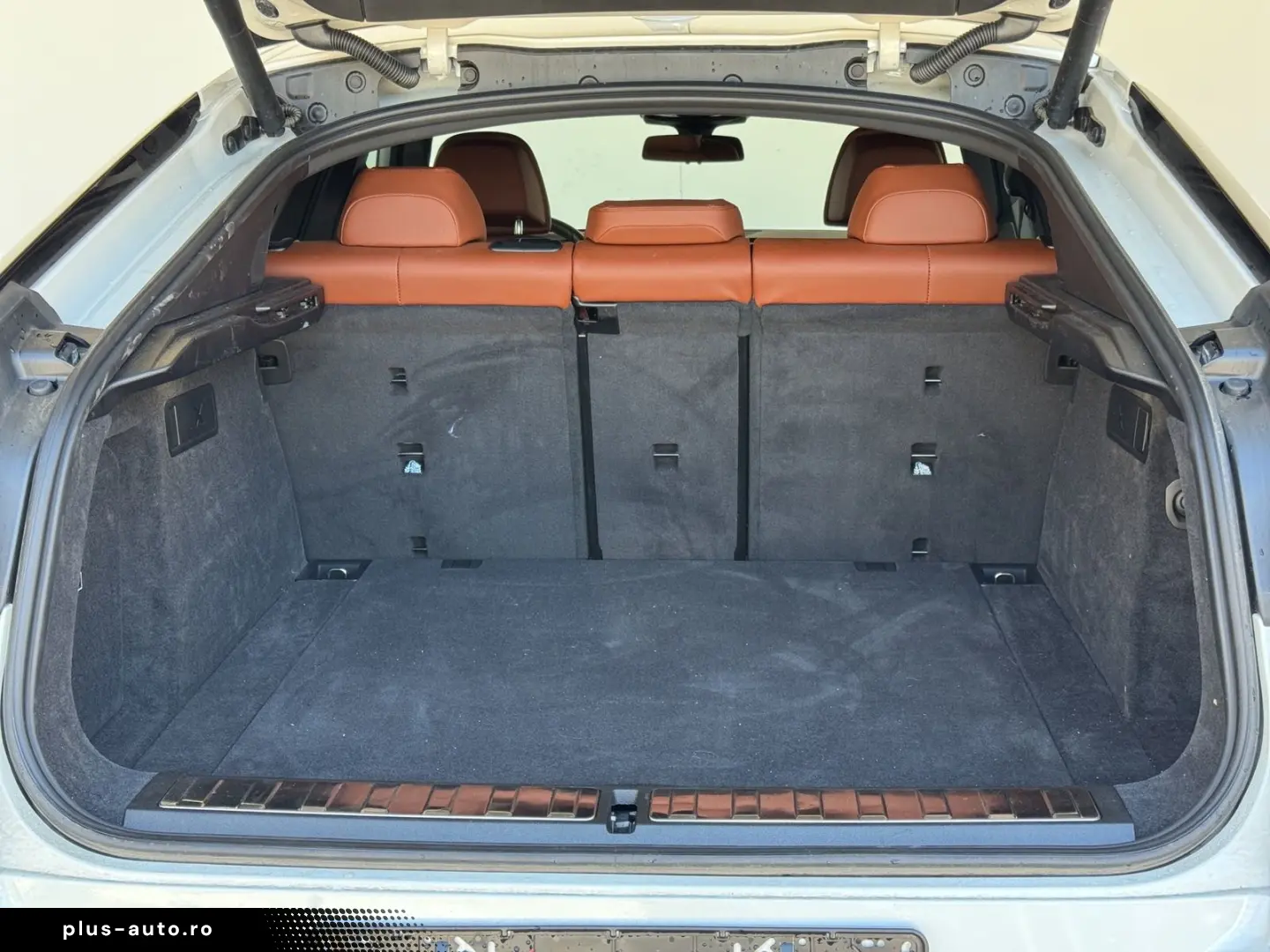 BMW X6 xDrive30dA M Sport Pro LiveCock.LED.AHK.Stand
