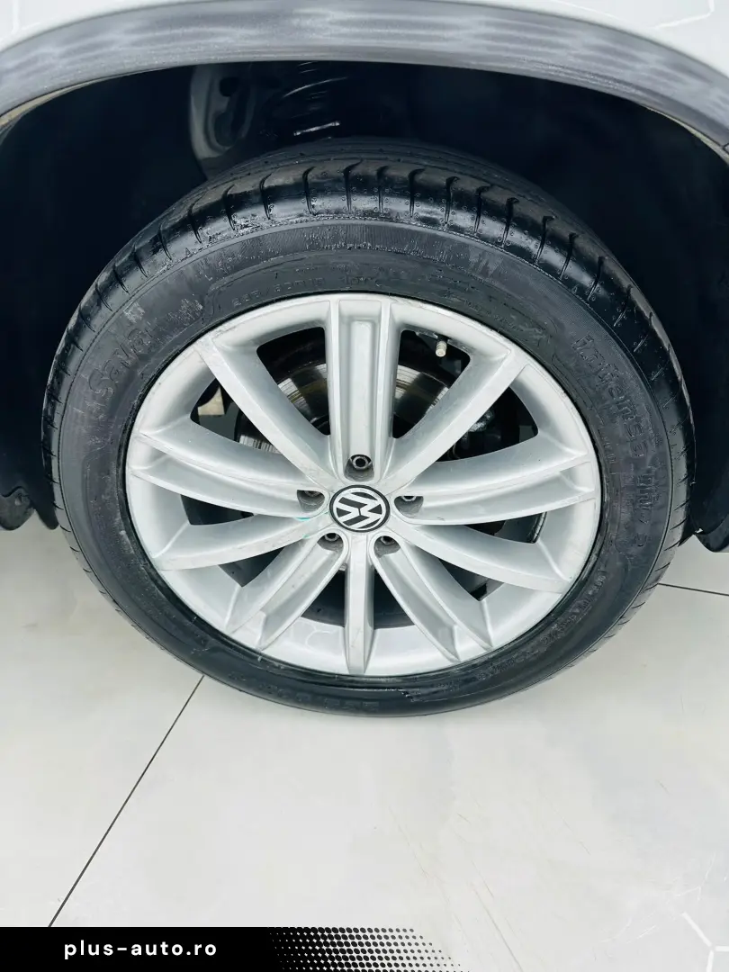 VOLKSWAGEN TIGUAN 2015 2.0D E5 4X4 Garantie 12 Luni Rate Ava