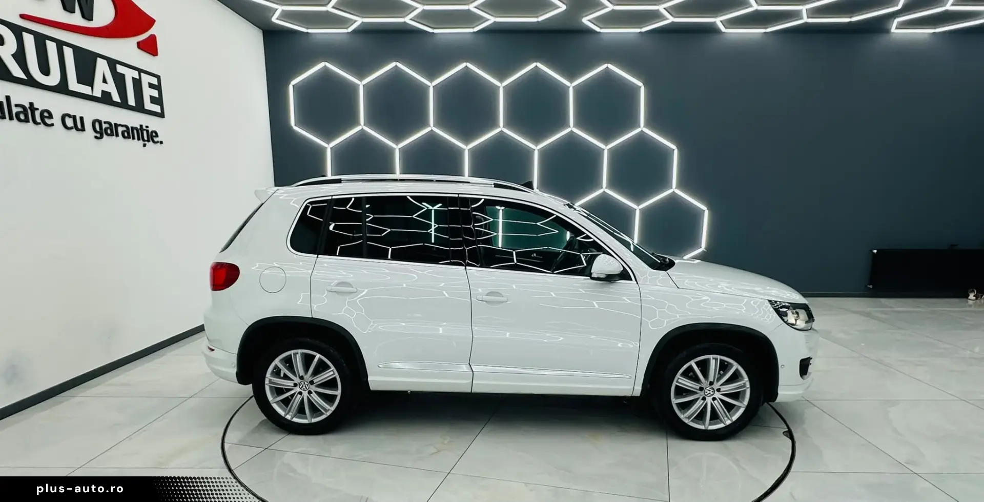 VOLKSWAGEN TIGUAN 2015 2.0D E5 4X4 Garantie 12 Luni Rate Ava