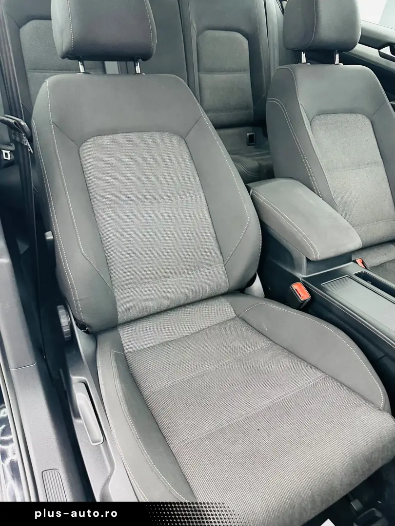 VOLKSWAGEN PASSAT 2018 1.6D E6 Garantie 12 Luni Rate Avans 0